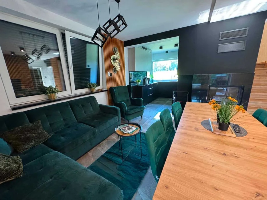 Domek nr 3 z jacuzzi (termobania), staw, sauna, 10 osób