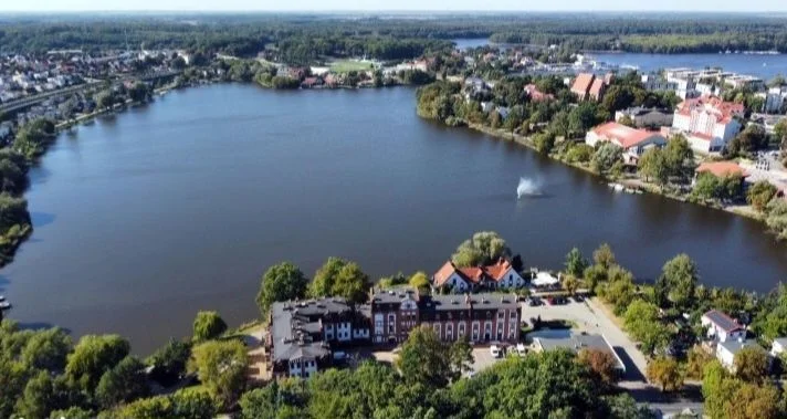 Komfortowy apartament w Centrum PRZY SAMYM JEZIORZE – zdjęcie 5