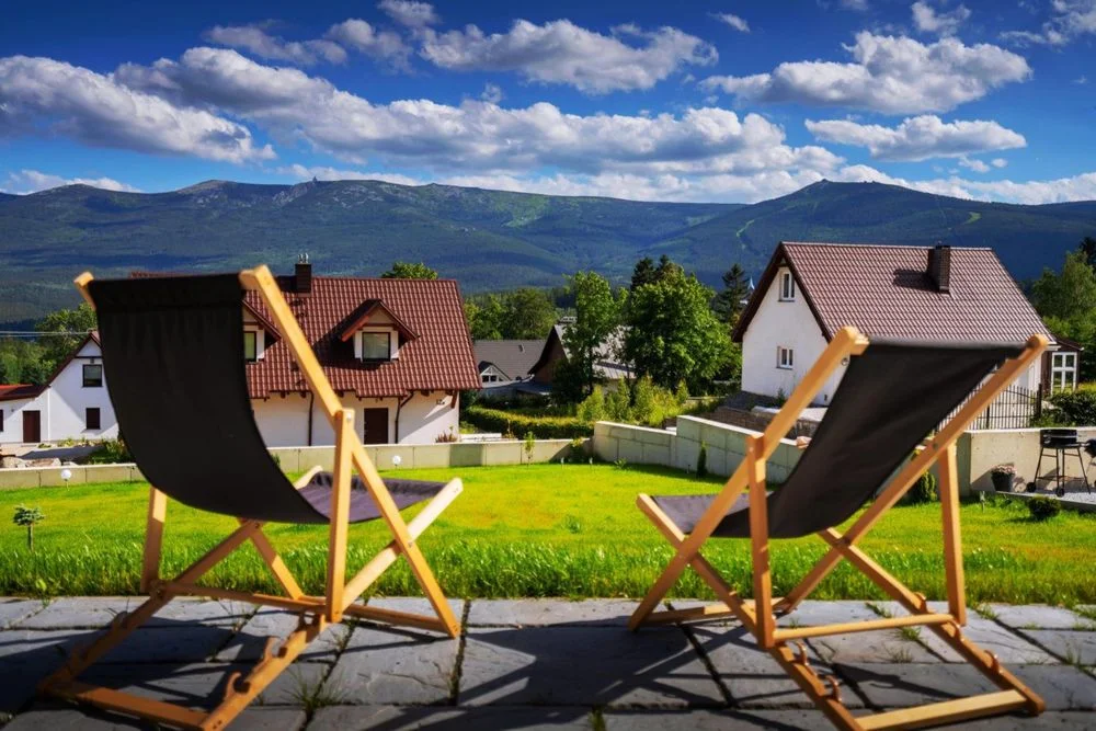 Domek w górach z basenem domki jacuzzi sauna widok na góry – zdjęcie 11