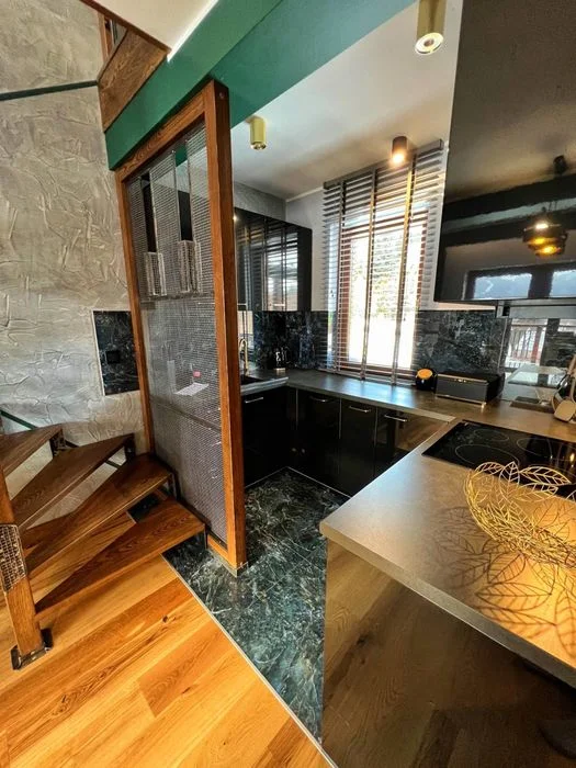 Domek w górach z basenem domki jacuzzi sauna widok na góry – zdjęcie 2