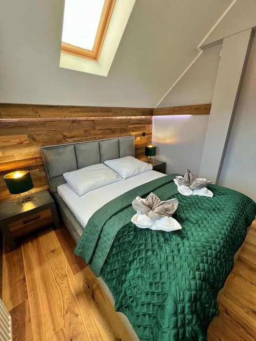 Domek w górach z basenem domki jacuzzi sauna widok na góry – zdjęcie 3