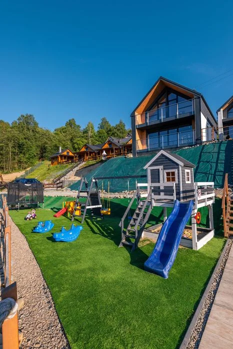 Domki z JACUZZI NA WYŁĄCZNOŚĆ Solina Centrum Całoroczne domy Jaworowe Wzgórze 4 sypialnie BIESZCZADY – zdjęcie 5