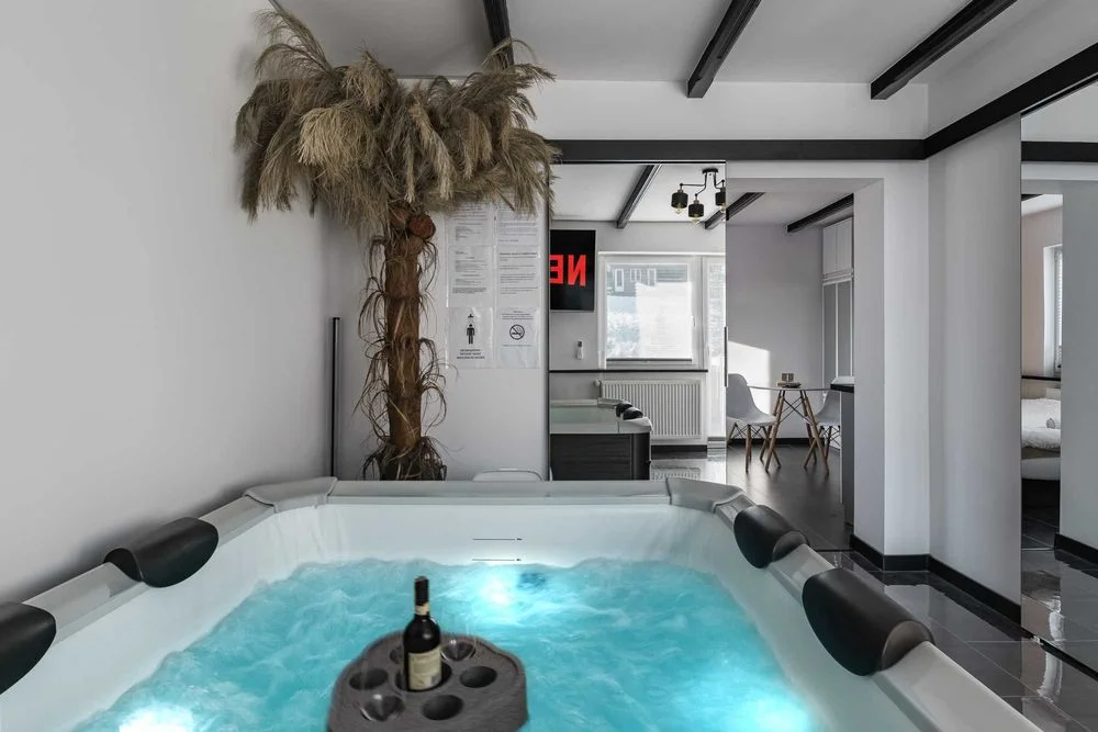 Apartament Domek nastrojowy LOVE SPA JAUCUZZI w pokoju na wyłączność bez limitów na życzenie śniadanie do pokoju jacuzzi zewnętrzne grill rowery ebike – zdjęcie 2