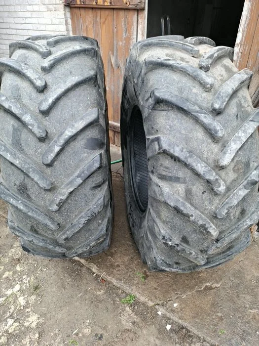 Opony Michelin 650/75/32 – zdjęcie 5