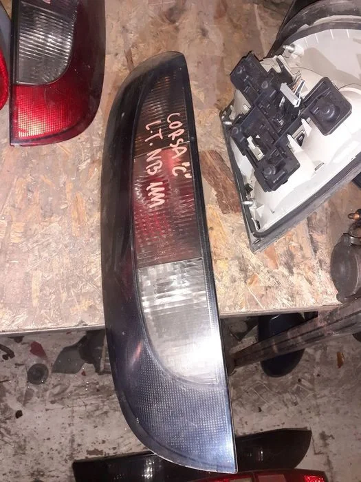 Lampa Tylna Tył Lewy Lewa Opel Corsa C