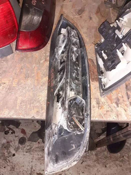Lampa Tylna Tył Lewy Lewa Opel Corsa C – zdjęcie 2