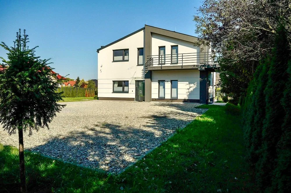 Nowoczesne noclegi dla firm Bielsko-Biała - Tanie pokoje – zdjęcie 9