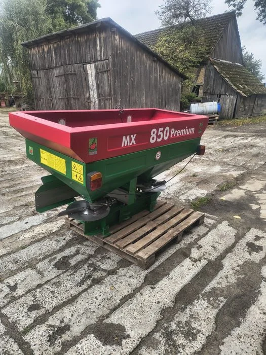 Rozsiewacz nawozów Unia MX 850 – zdjęcie 5