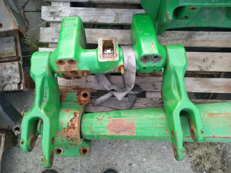 Tylny podnośnik ramiona górne wałek John Deere 6620 – zdjęcie 6
