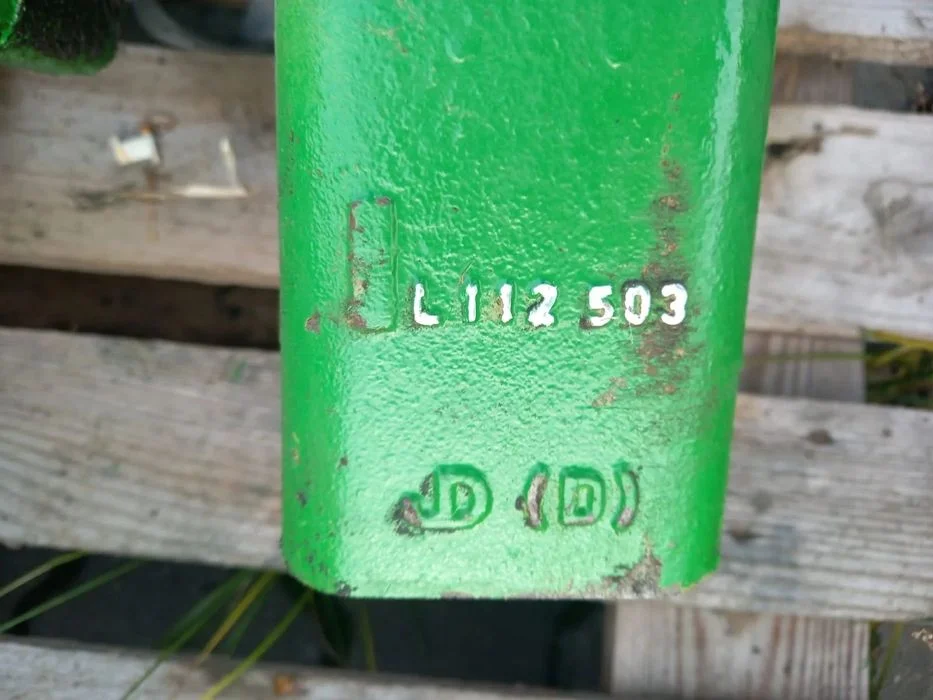 Tylny podnośnik ramiona górne wałek John Deere 6620 – zdjęcie 5