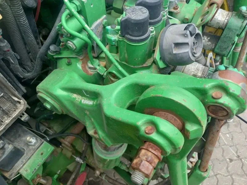 Tylny podnośnik ramiona górne wałek John Deere 6620