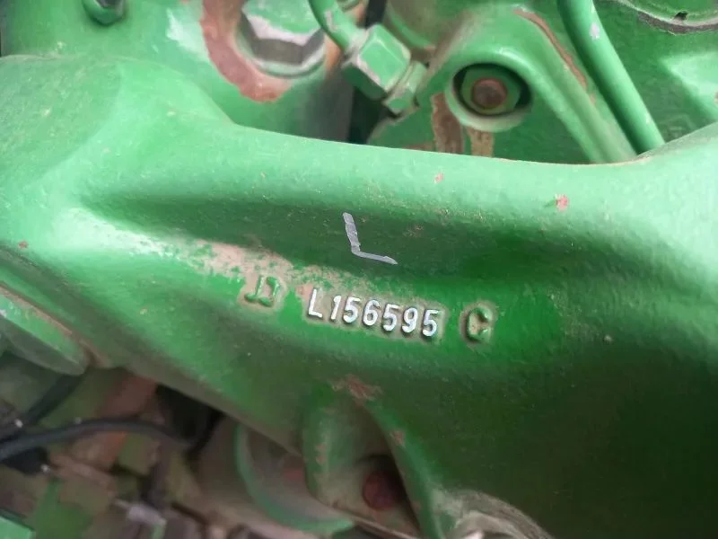 Tylny podnośnik ramiona górne wałek John Deere 6620 – zdjęcie 2