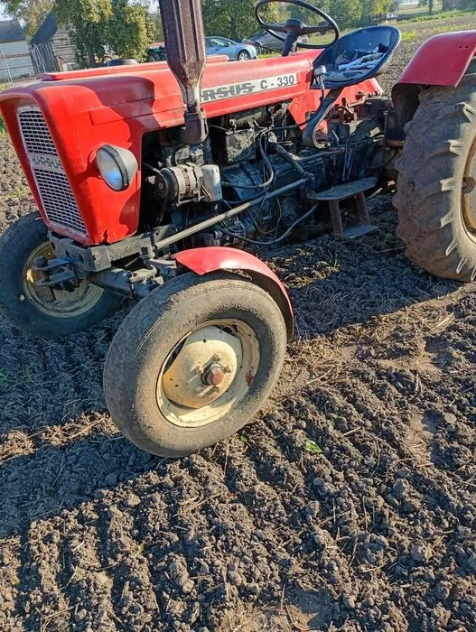 Ciągnik rolniczy Ursus C-330 – zdjęcie 3