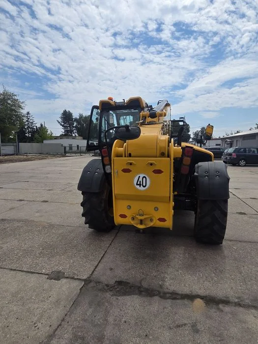 Ładowarka teleskopowa jcb535-125 – zdjęcie 5