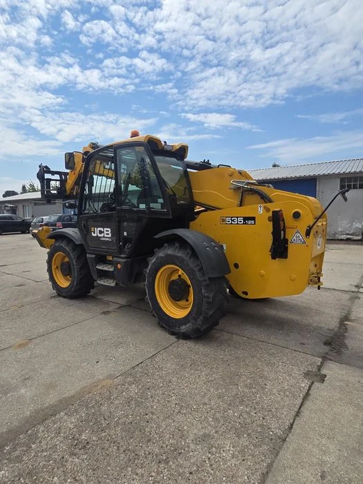 Ładowarka teleskopowa jcb535-125 – zdjęcie 2