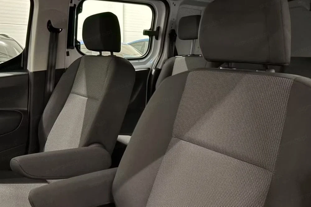 Citroën Berlingo Van XL L2H1 Zabudowa Brygadowa 1.5 100KM Ogrzewanie Foteli Przednich i Kierownicy ! Kamera Cofania ! – zdjęcie 8