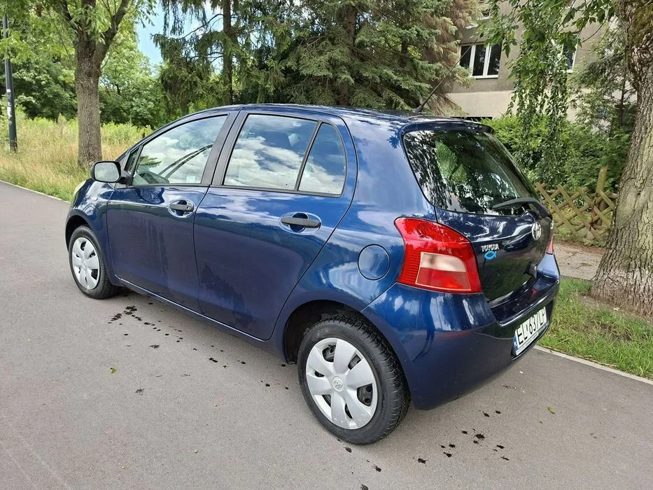 Toyota Yaris 1,0 klima – zdjęcie 4
