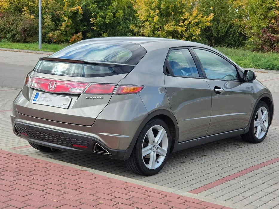 Honda Civic Honda Civic 1.8 vtec – zdjęcie 3