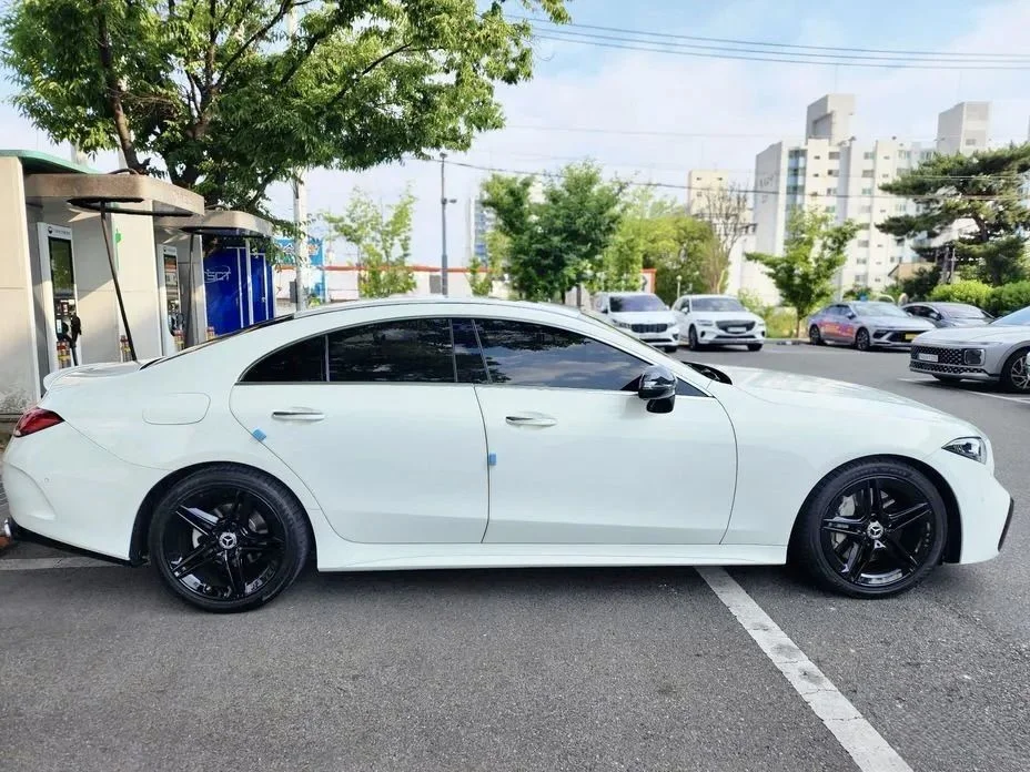 Mercedes-Benz CLS AMG LINE! CLS300D! Burmester! Zadbany! Niski Przebieg! Wypasiony! – zdjęcie 6