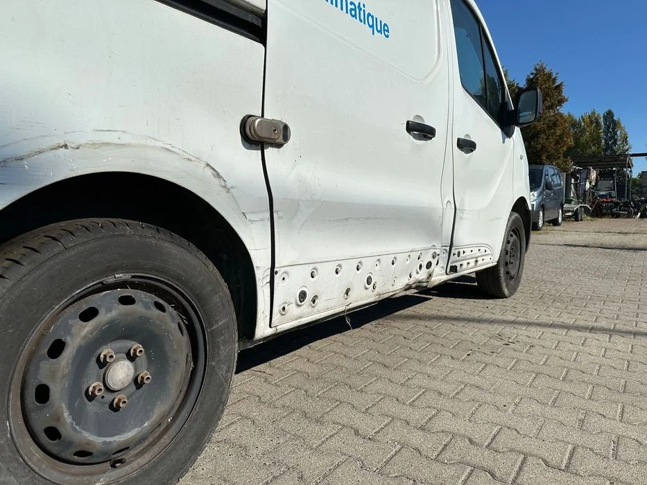 Renault Trafic – zdjęcie 4