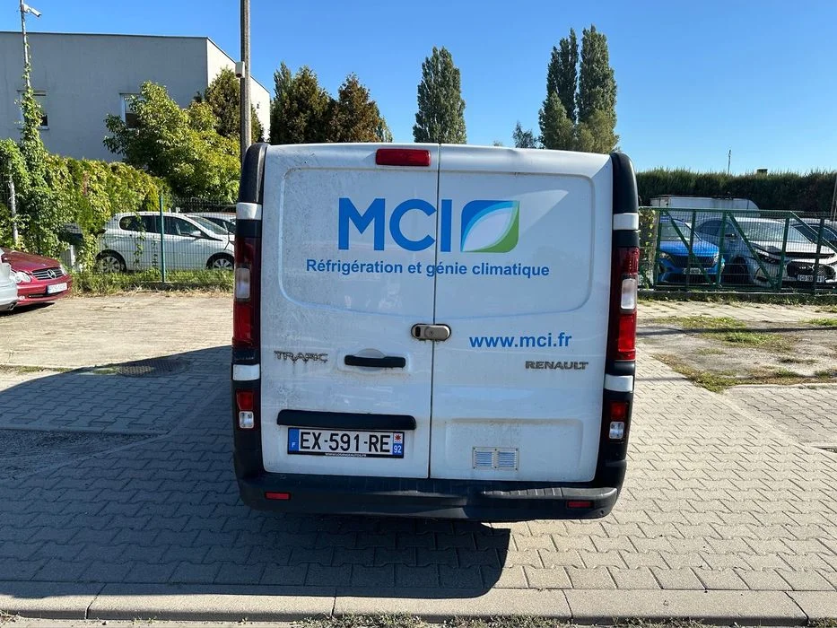 Renault Trafic – zdjęcie 3