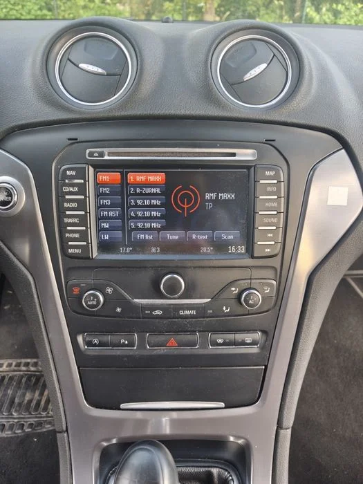 Ford Mondeo MK4 Titanium x Converse – zdjęcie 5