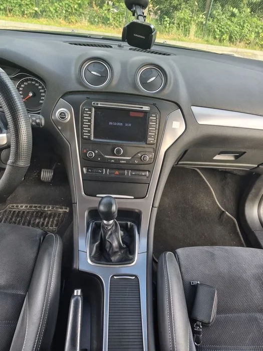Ford Mondeo MK4 Titanium x Converse – zdjęcie 6