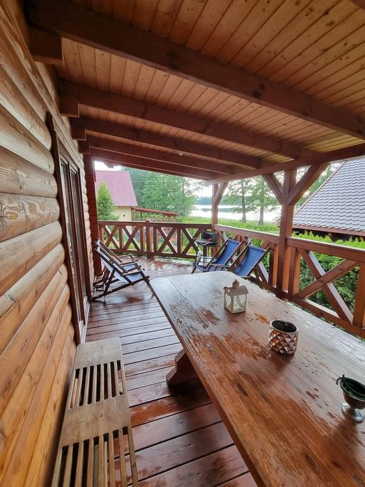 Domek nad jeziorem na Mazurach 10M od jeziora caloroczny kominek – zdjęcie 6