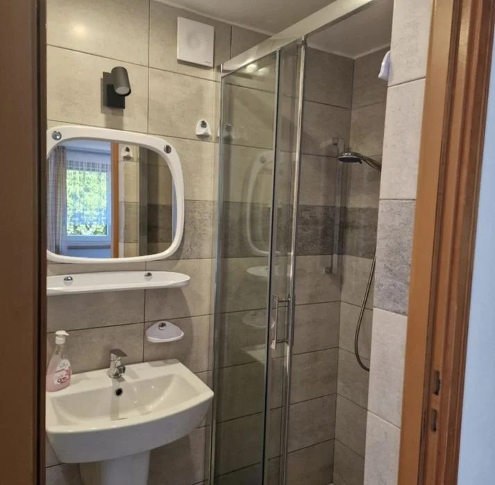 Noclegi,kwatery pracownicze Nysa – zdjęcie 8