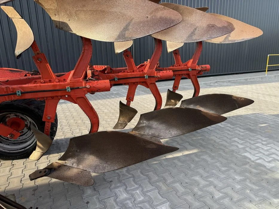 Pług KUHN 5+1 VARI TIMER 6 skib vario liniowanie na kole – zdjęcie 5