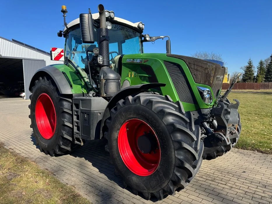 Fendt 828 Vario S4 Profi Plus Nowy silnik - 2000mtg, nowe opony, nawigacja – zdjęcie 4