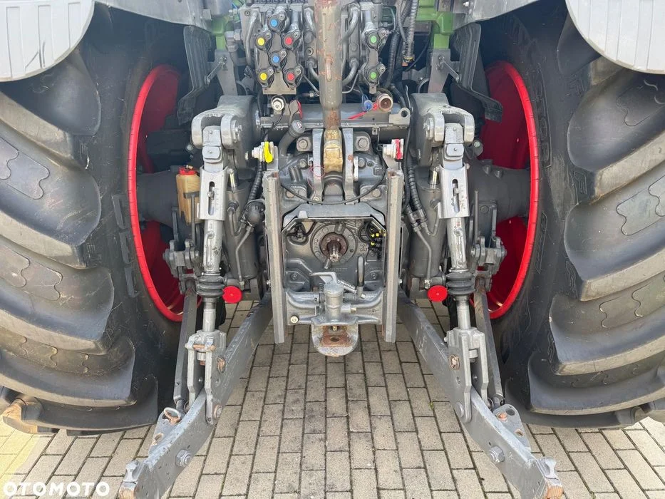 Fendt 828 Vario S4 Profi Plus Nowy silnik - 2000mtg, nowe opony, nawigacja – zdjęcie 8
