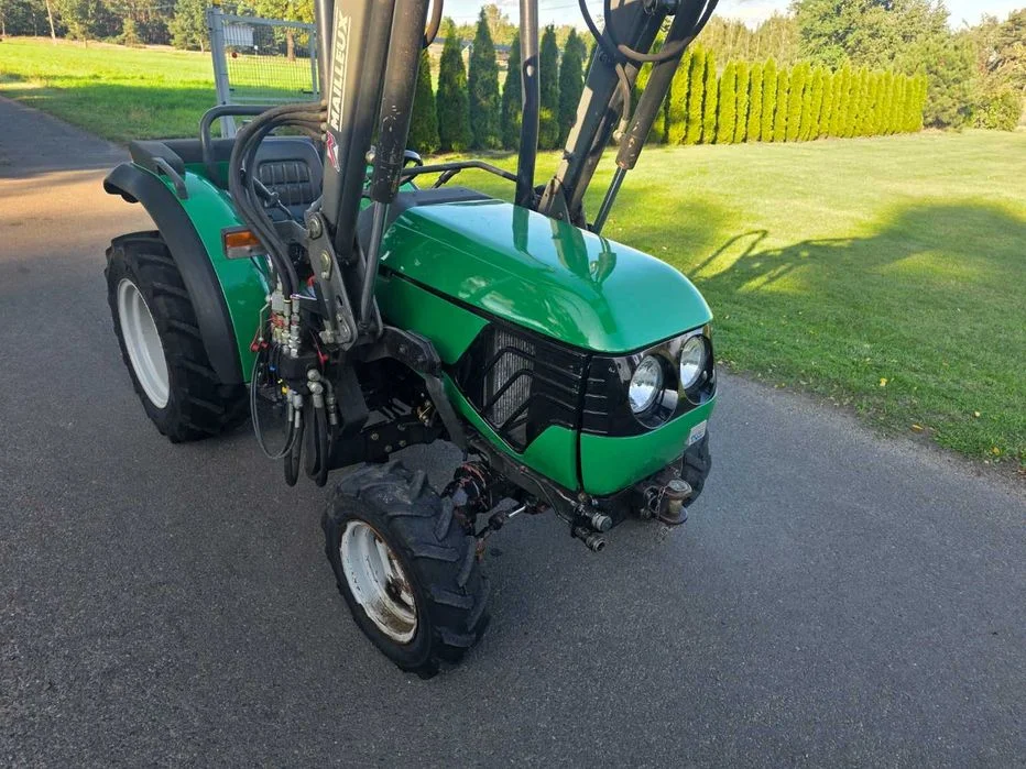 Ciągnik ogrodniczy sadowniczy DEUTZ AGROKID 25 z ładowaczem Mailleux – zdjęcie 6