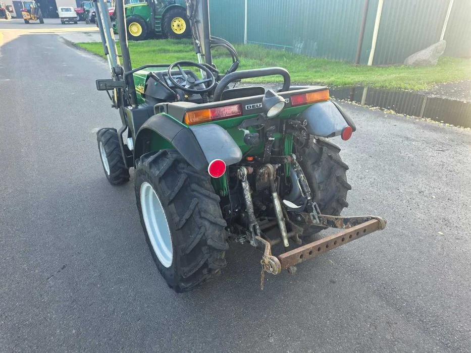 Ciągnik ogrodniczy sadowniczy DEUTZ AGROKID 25 z ładowaczem Mailleux – zdjęcie 3