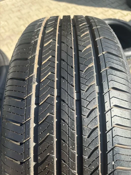 Komplet opon letnich 215/55 R17 Maxxis – zdjęcie 2