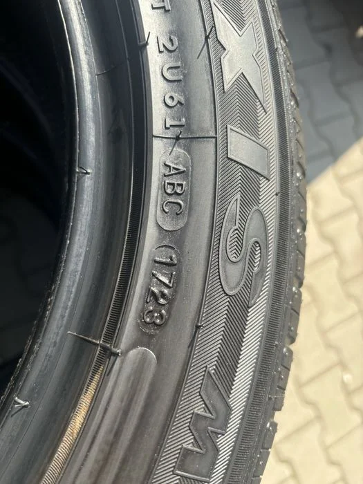 Komplet opon letnich 215/55 R17 Maxxis – zdjęcie 3