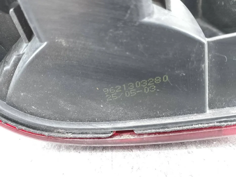 Lampa Tylna Prawa Citroen Berlingo I Fl 9621303280 – zdjęcie 6