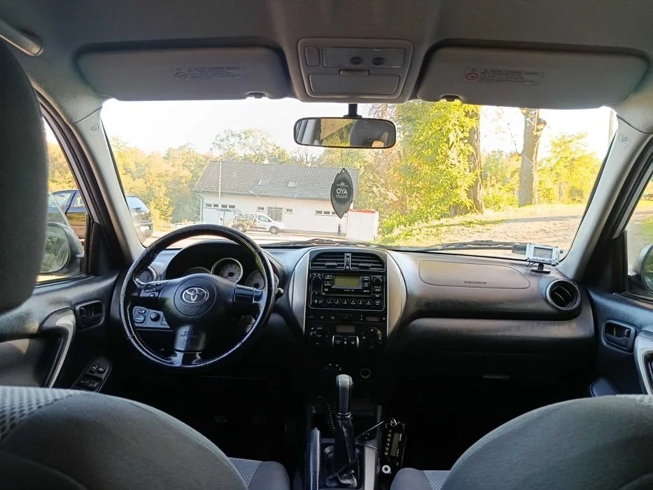 Toyota RAV-4 2,0 Benz. 150 KM , 4X4 , SALON POLSKA , ORUROWANA , Klima, Alufelgi – zdjęcie 6