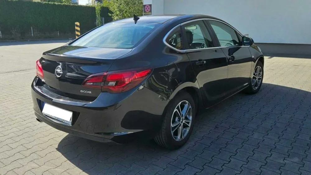 Opel Astra J Sedan 1.4 140KM Energy, Instalacja LPG, 1 właściciel, serwisowany w ASO, pełna książka serwisowa, FV 23%