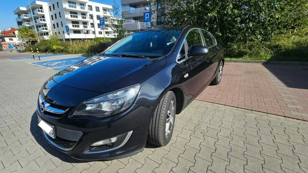 Opel Astra J Sedan 1.4 140KM Energy, Instalacja LPG, 1 właściciel, serwisowany w ASO, pełna książka serwisowa, FV 23% – zdjęcie 3