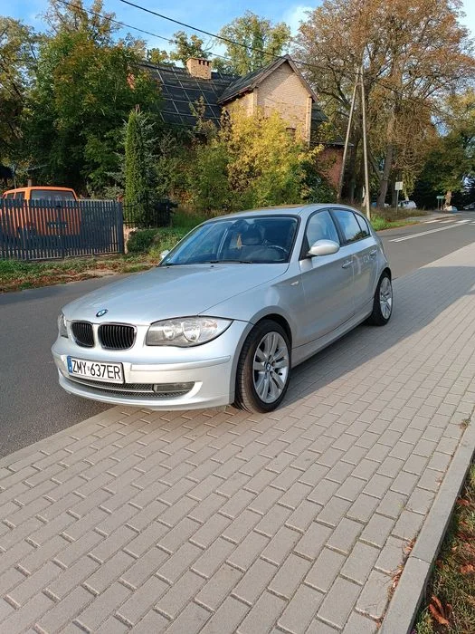 BMW 116i automat 2007 klima