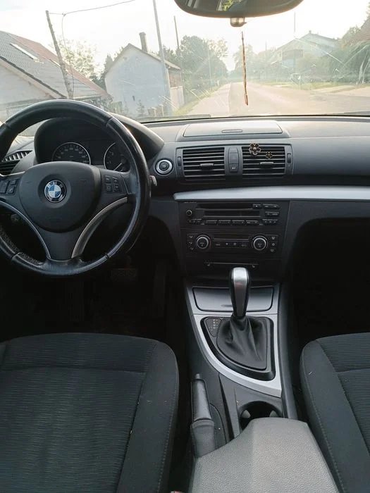 BMW 116i automat 2007 klima – zdjęcie 5