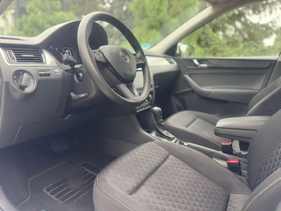 Skoda RAPID ACC!Xenon! Alu! DSG! Navi! Opłacony! Ideał! Polecam! – zdjęcie 5