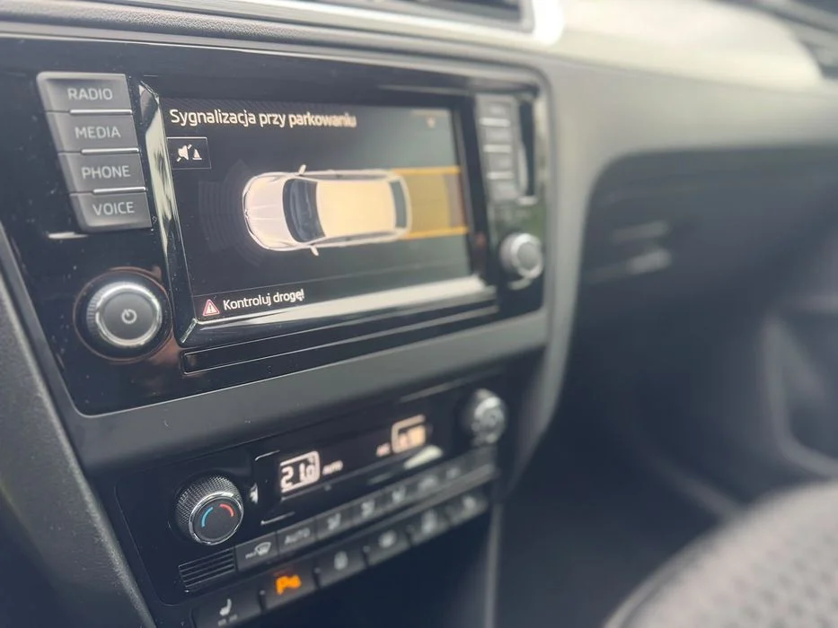 Skoda RAPID ACC!Xenon! Alu! DSG! Navi! Opłacony! Ideał! Polecam! – zdjęcie 7