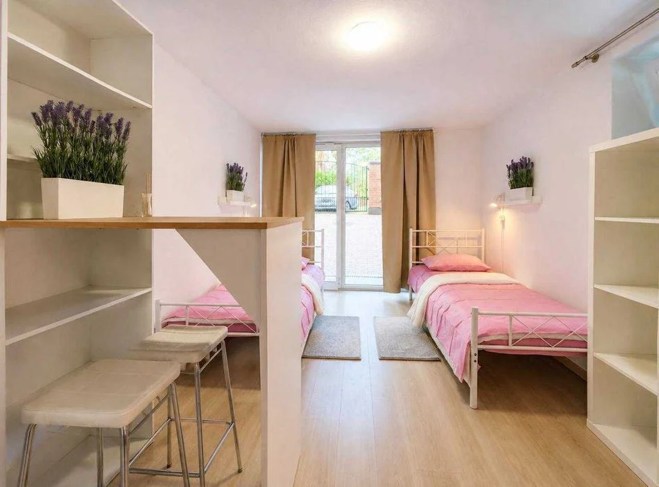 Nowy Hostel Warszawa – Dzielnica Ursynów Tani Pokoje! Новый Хостел ! – zdjęcie 5