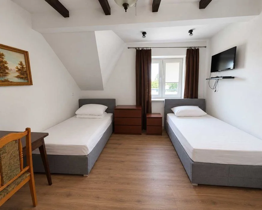 Pokoje 2-osobowe Nowy Hostel Warszawa – Prywatna łazienka! Хостел! Noclegi