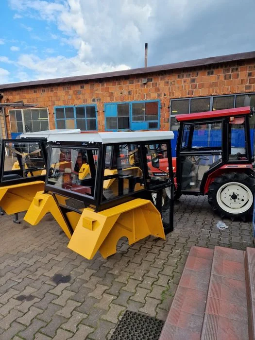 Kabina c360 c330 Maska c360 Kabina ciągnikowa c360 Ursus c360 c330 – zdjęcie 2