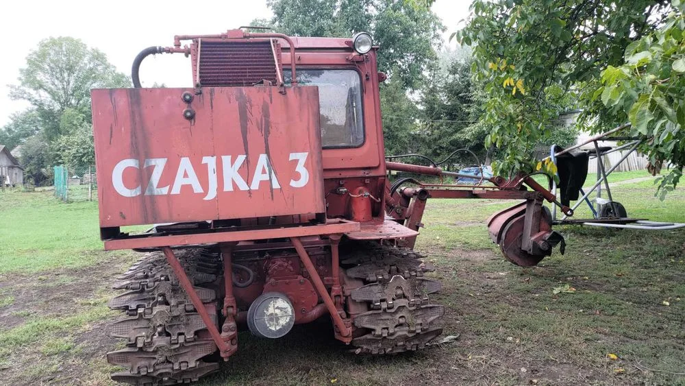 Ciągnik Rolniczy DT-75 – zdjęcie 2