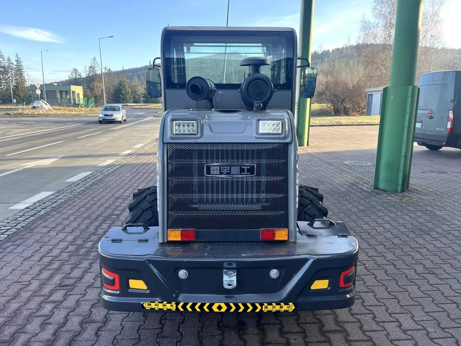 Ładowarka Kołowa Przegubowa 2000KG 2T 4x4 DIESEL WEICHAI 50KM WYSOKOŚĆ PODNOSZENIA 3,1 M – Nowa – Gwarancja 2-Lata – Dostawa Cała Polska – zdjęcie 5