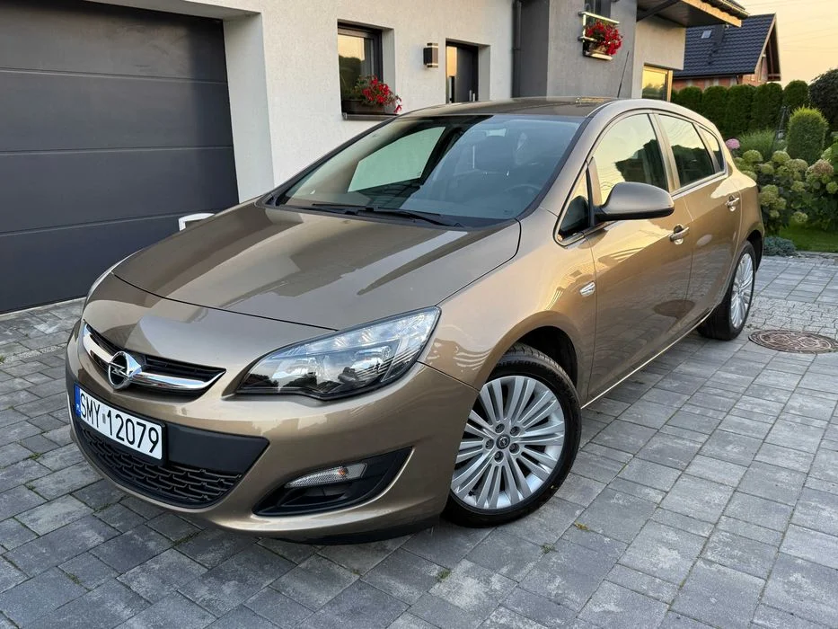Astra_1,6Benzyna_LED_103tys Przebiegu